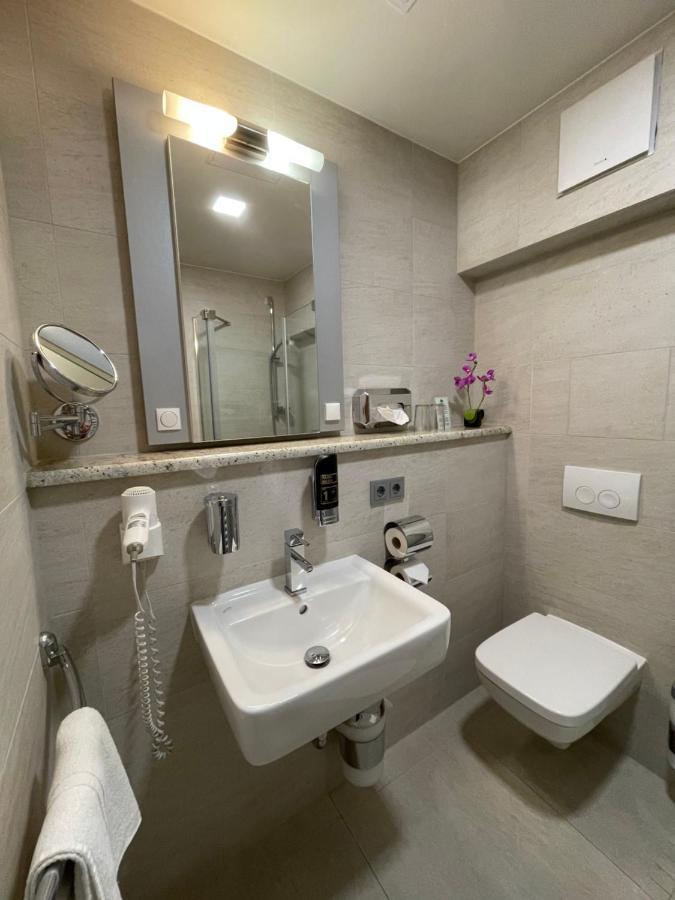 Hotel Italia Герліц Екстер'єр фото