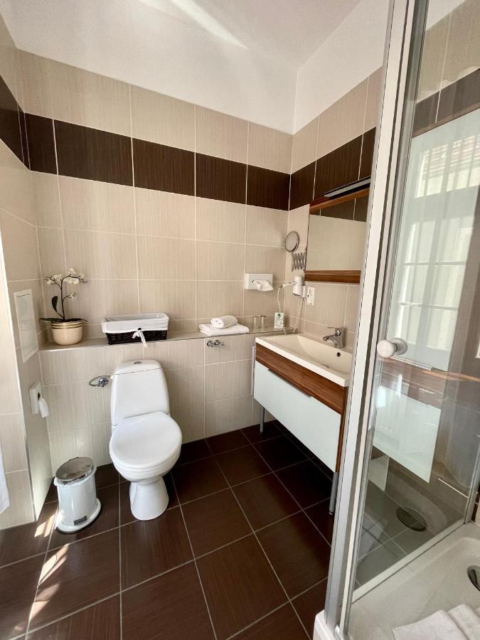Hotel Italia Герліц Екстер'єр фото