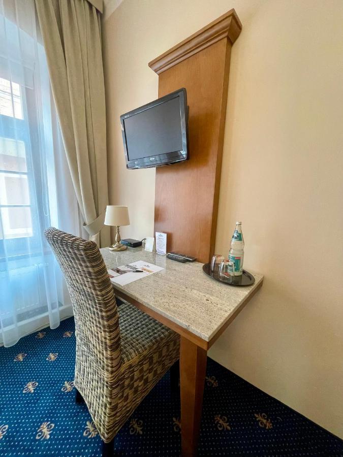 Hotel Italia Герліц Екстер'єр фото